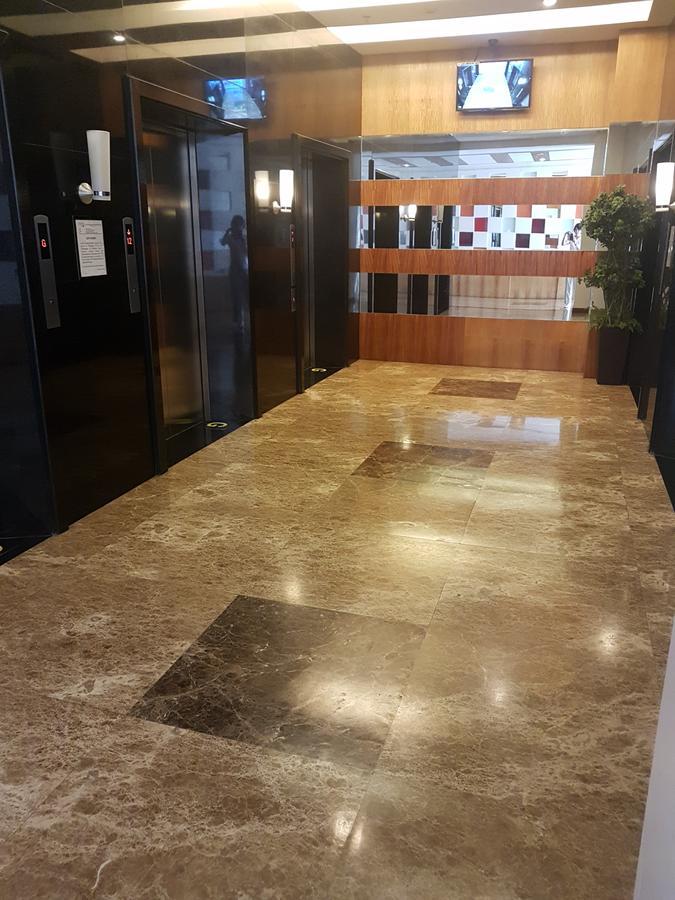 Eam Lake View @ Tagaytay Prime Residences Tagaytay City Extérieur photo